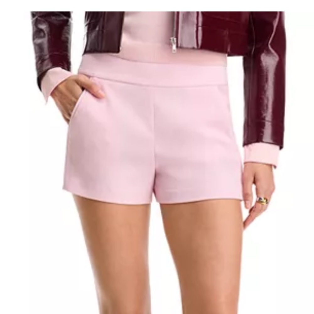💗 Alice and Olivia Narin High Rise Shorts. size 2.